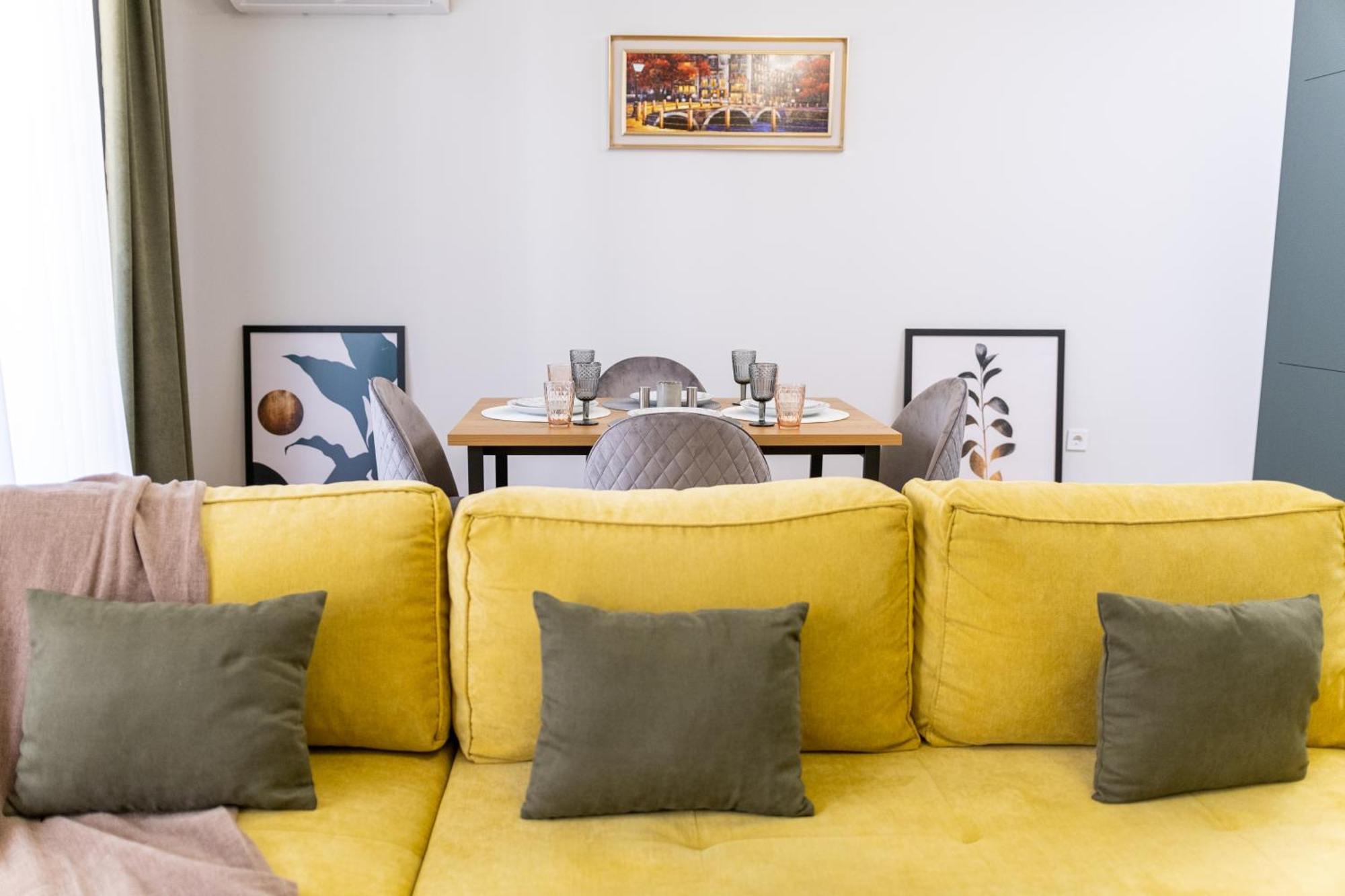 Modern & Elegant City Center Apartments プロヴディフ エクステリア 写真