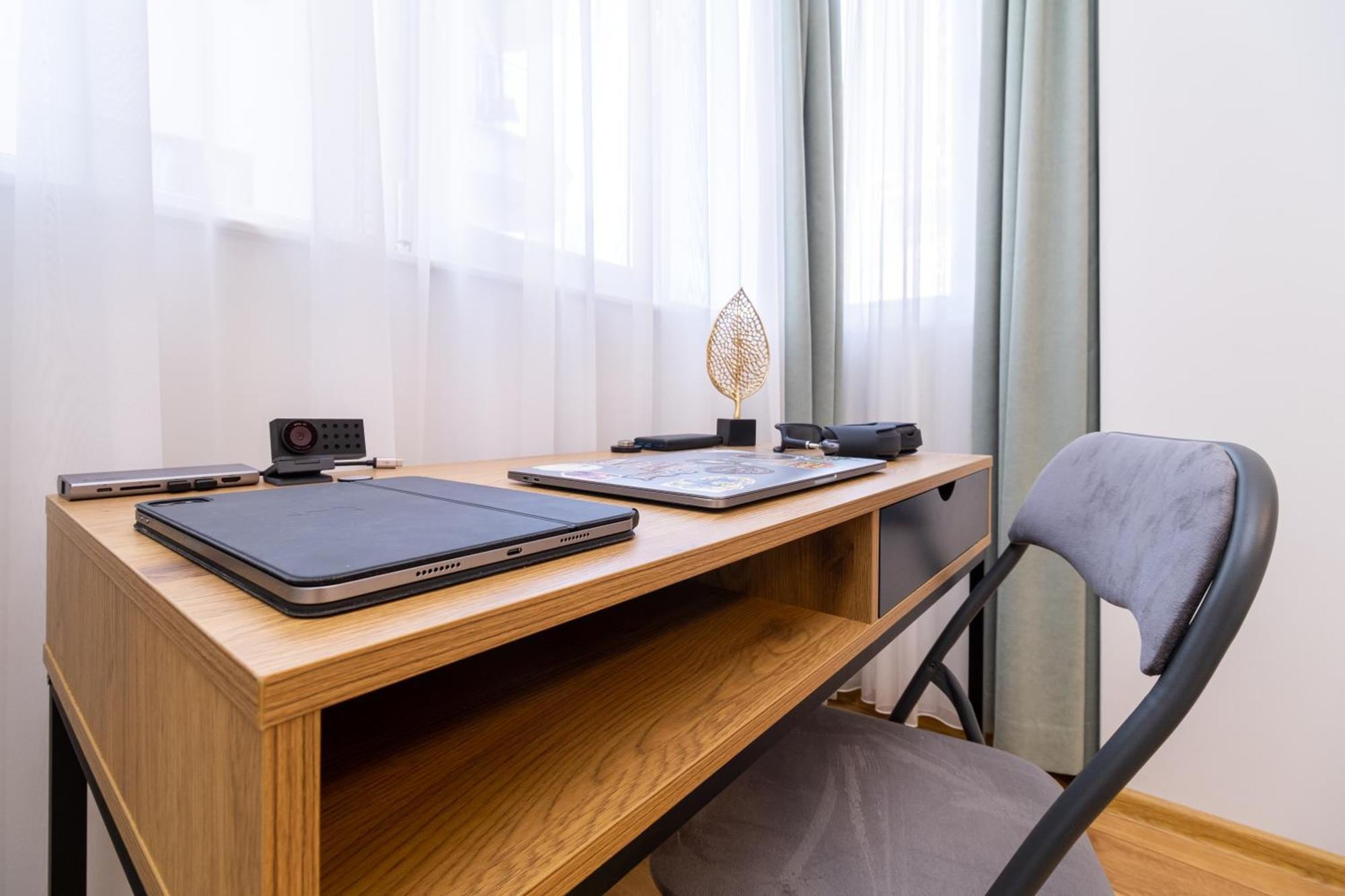 Modern & Elegant City Center Apartments プロヴディフ エクステリア 写真