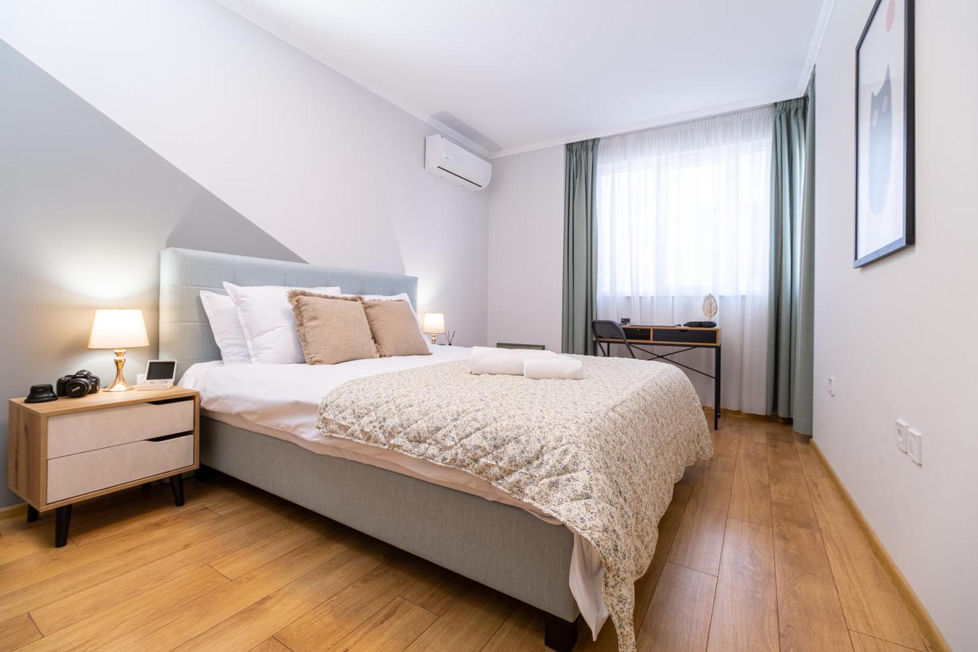 Modern & Elegant City Center Apartments プロヴディフ エクステリア 写真