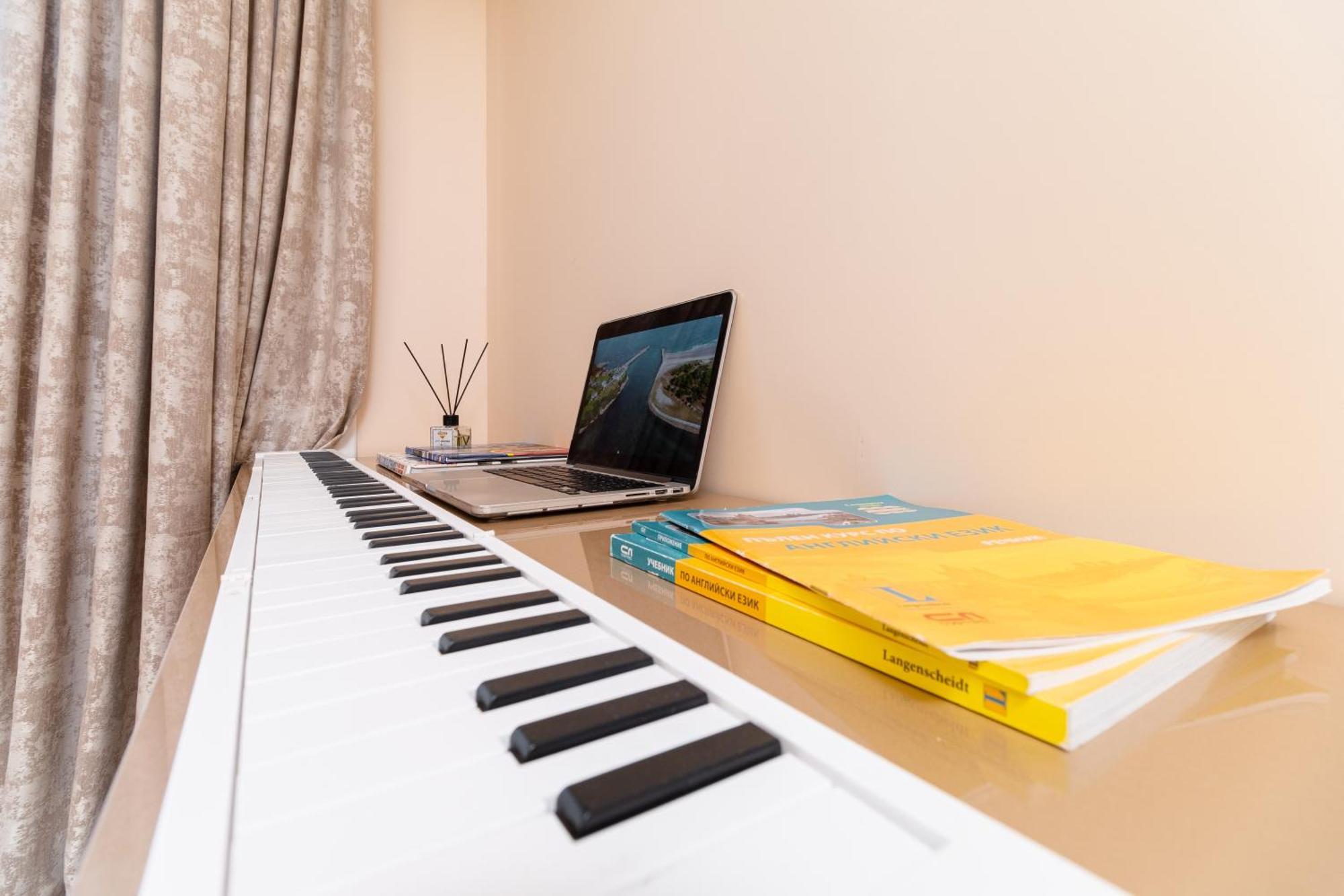 Modern & Elegant City Center Apartments プロヴディフ エクステリア 写真