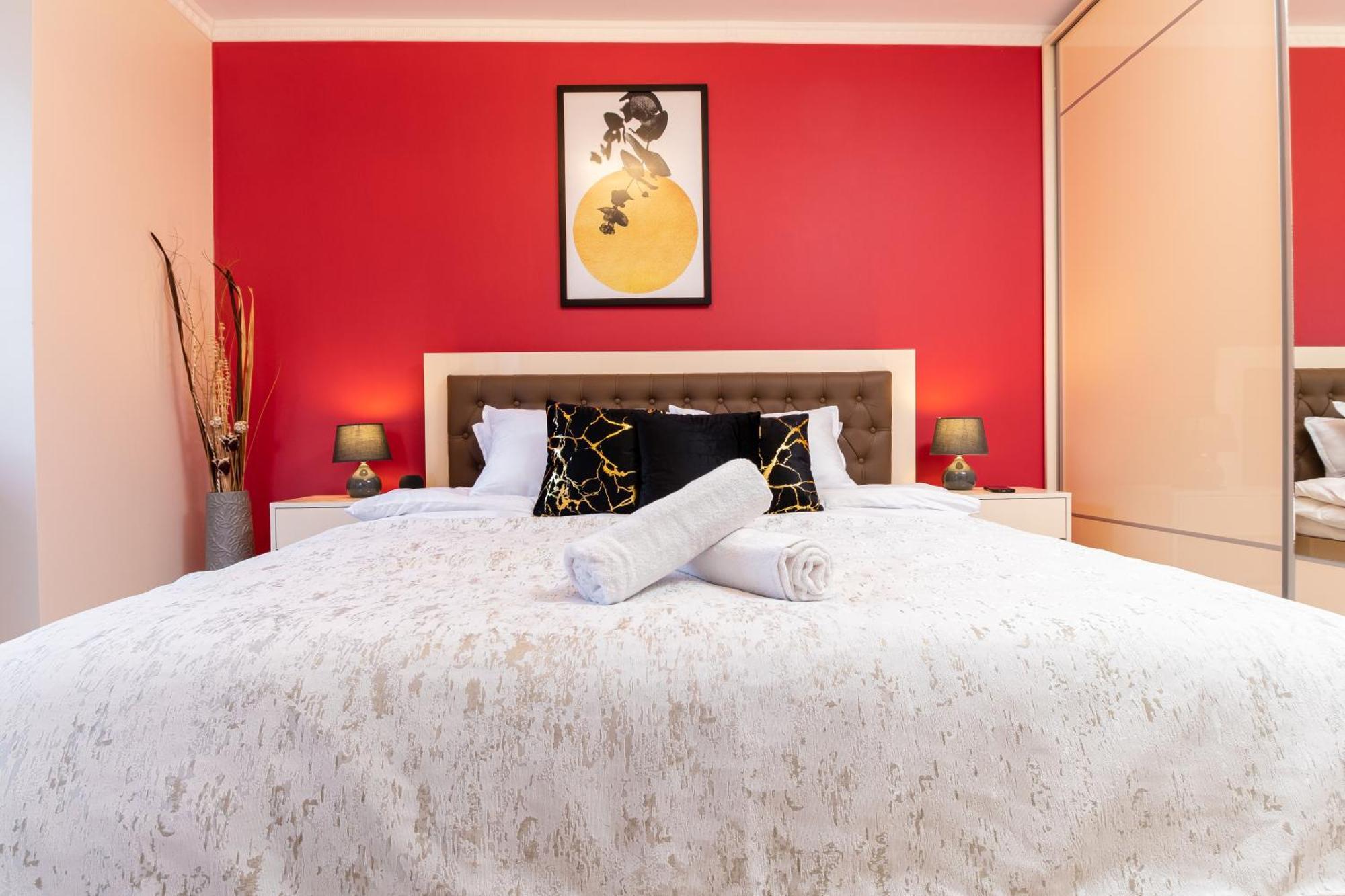 Modern & Elegant City Center Apartments プロヴディフ エクステリア 写真