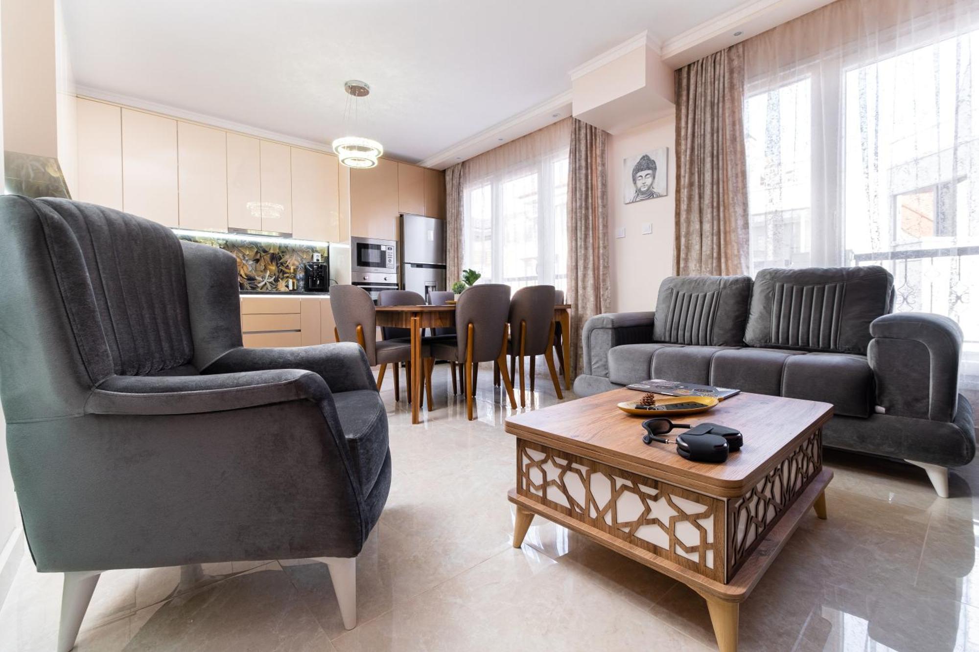 Modern & Elegant City Center Apartments プロヴディフ エクステリア 写真