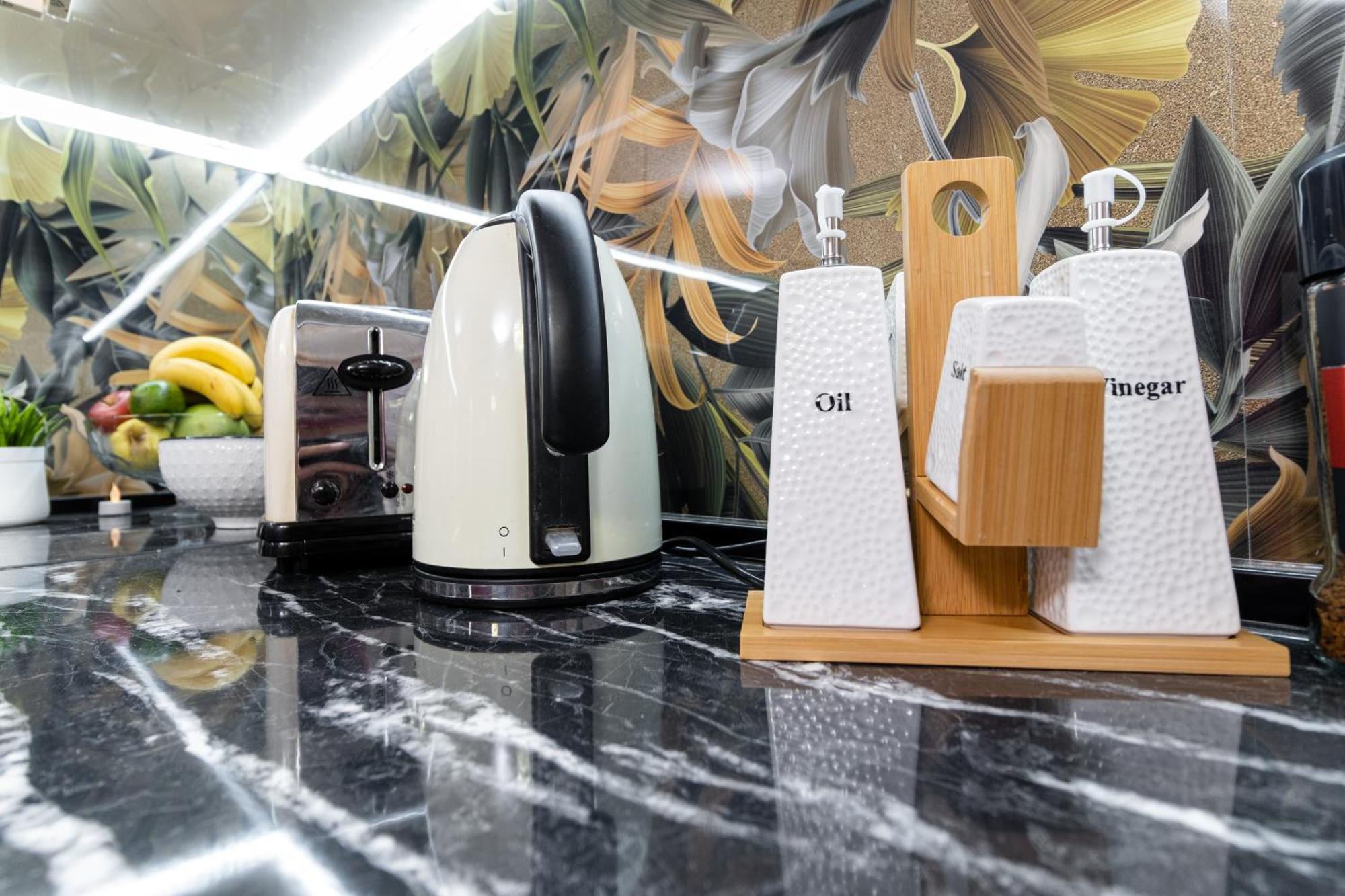 Modern & Elegant City Center Apartments プロヴディフ エクステリア 写真
