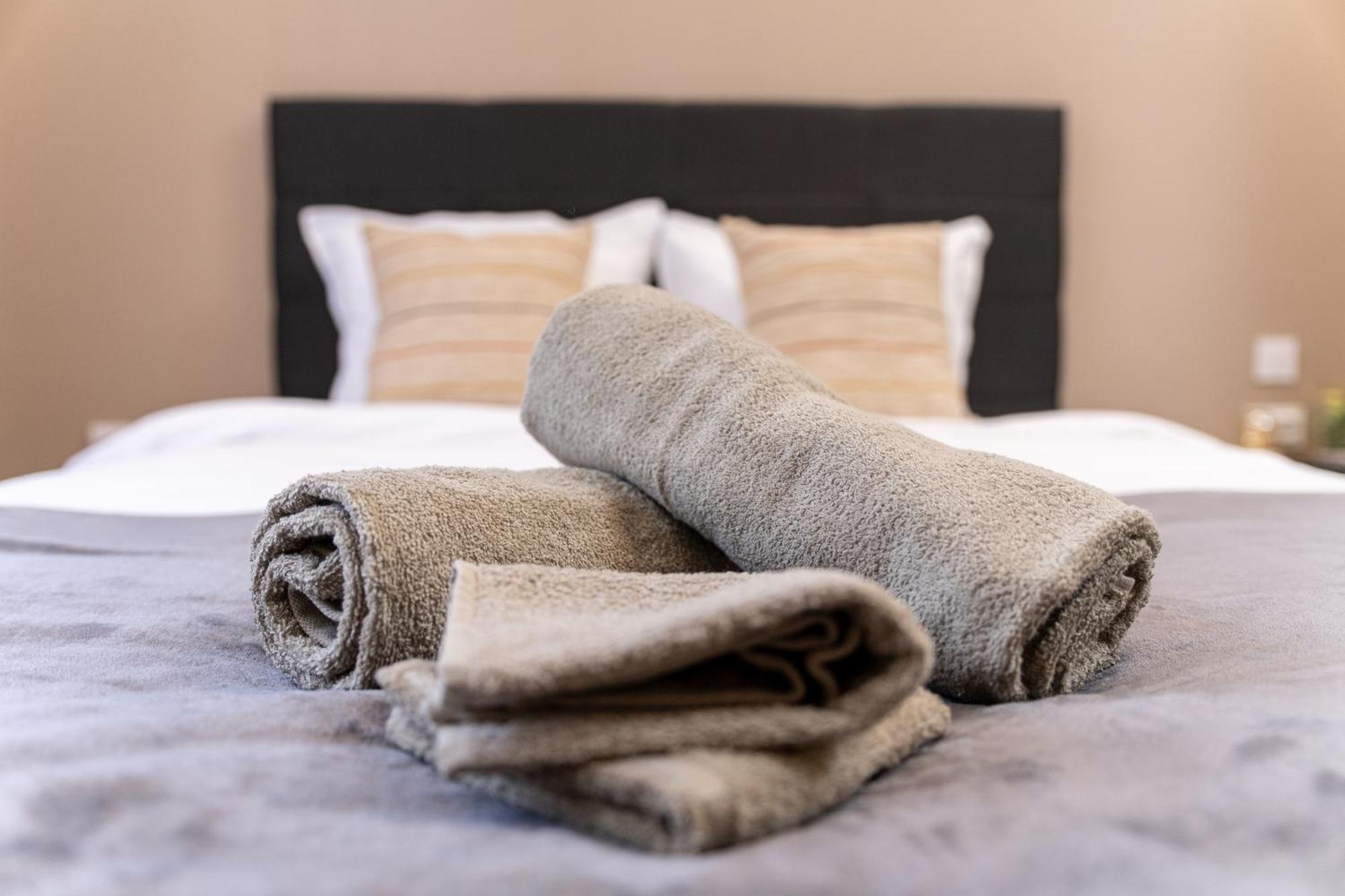 Modern & Elegant City Center Apartments プロヴディフ エクステリア 写真